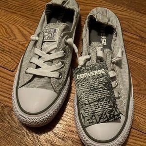 women’s slip on converse